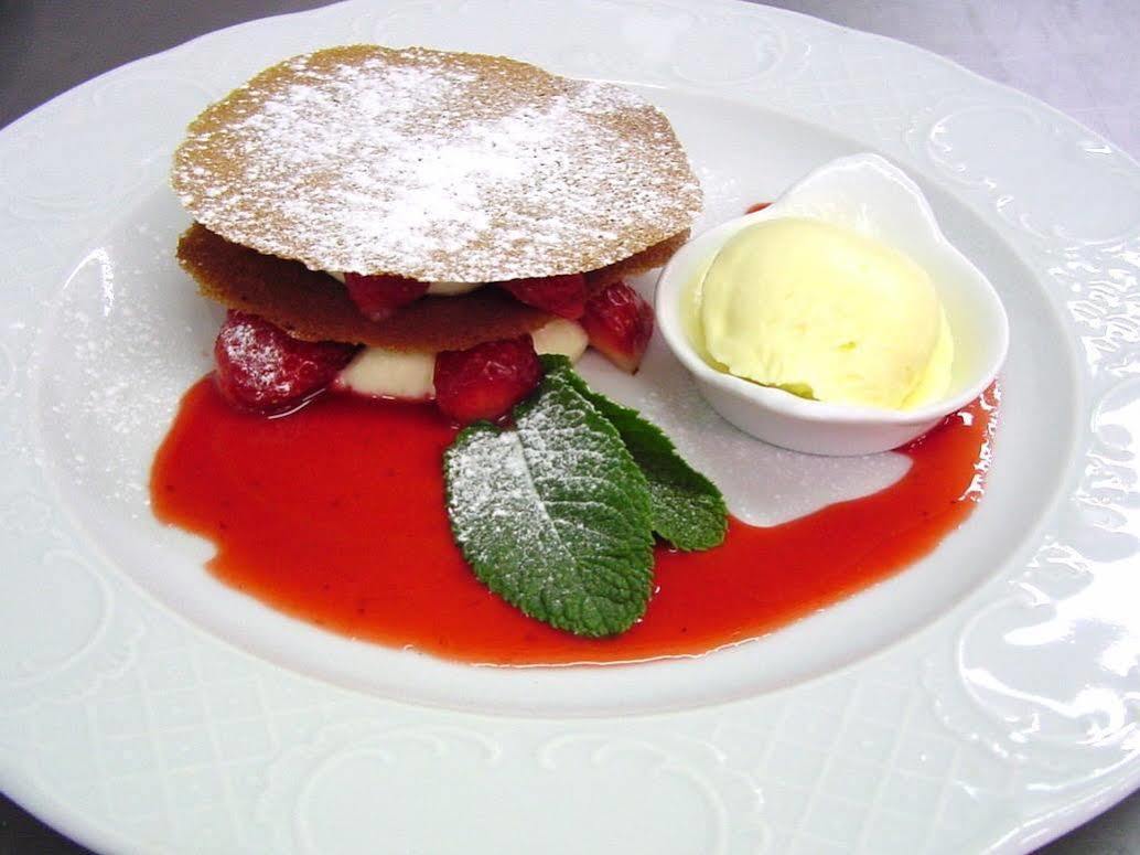 Le Relais Des Dalles - Hotel & Restaurant Sassetot-le-Mauconduit Eksteriør billede
